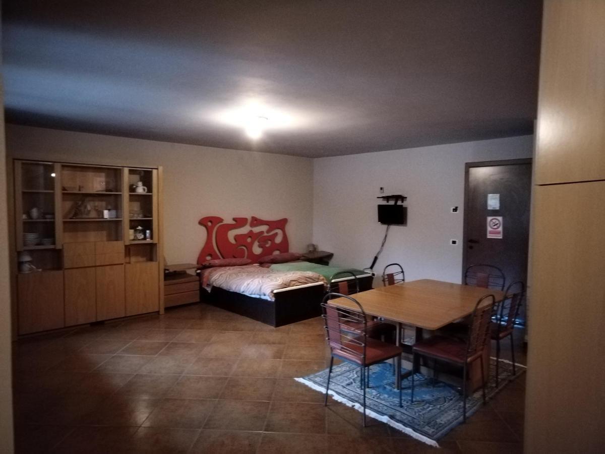 Carimate Bed & Breakfast Viadelgolf41 المظهر الخارجي الصورة